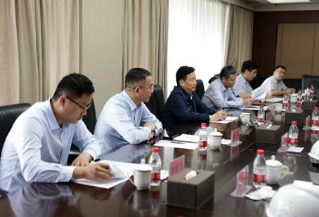 打造向上向前第一象限生力軍 錘煉甘于做人做事作難、受苦受累受屈的企業家隊伍——河南投資集團黨委書記、董事長劉新勇蒞臨安彩高科開展主題教育調研